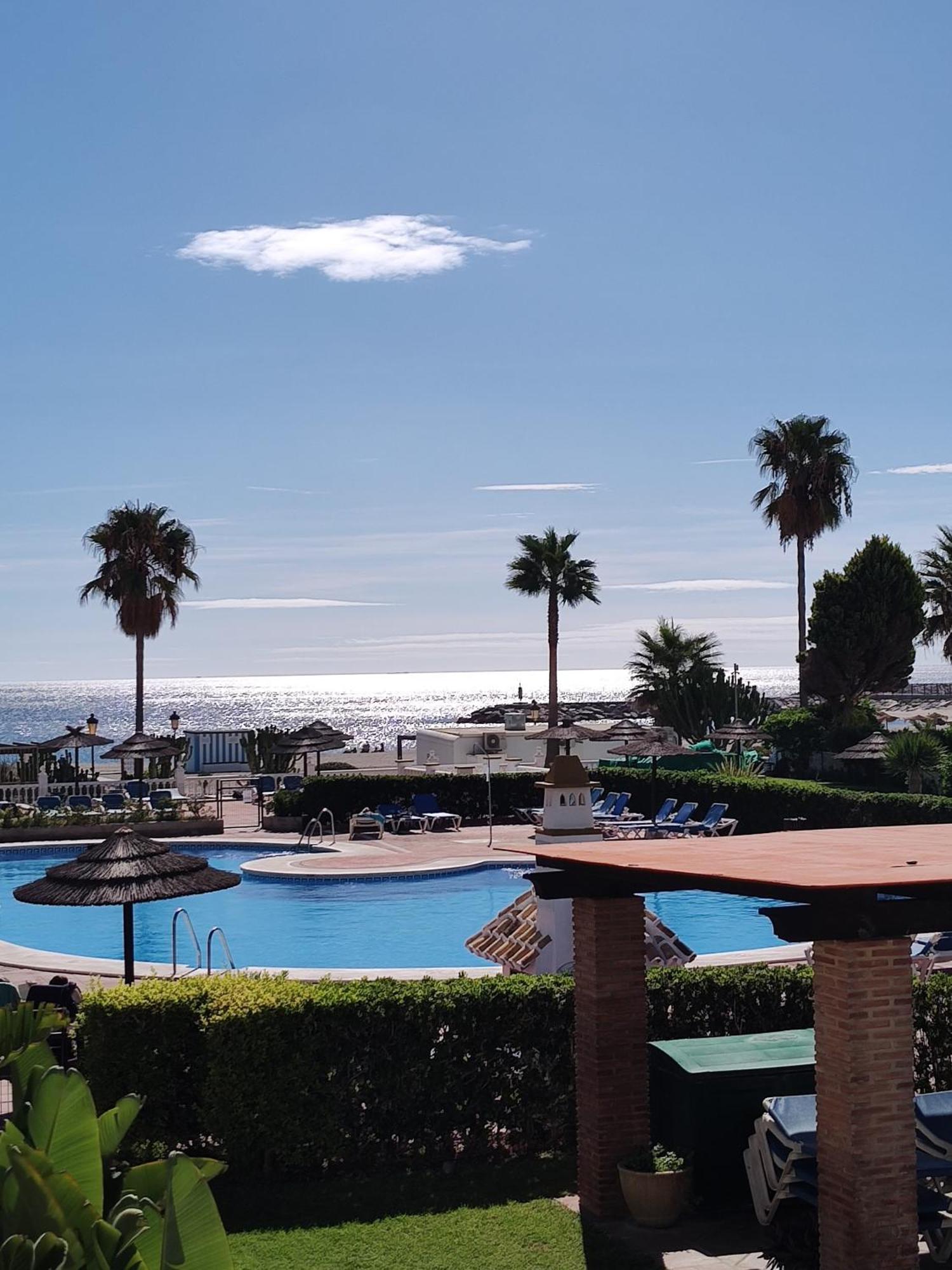 Duquesa 5210 Beach Side Paradise Castillo de Sabinillas Extérieur photo